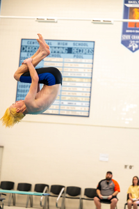 01-07 UHS Swim-Dive Central Invite